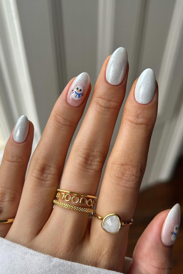 The 23 Short Christmas Nail Designs Everyone Will Want This Holiday Season The 23 Short Christmas Nail Designs Everyone Will Want This Holiday Season