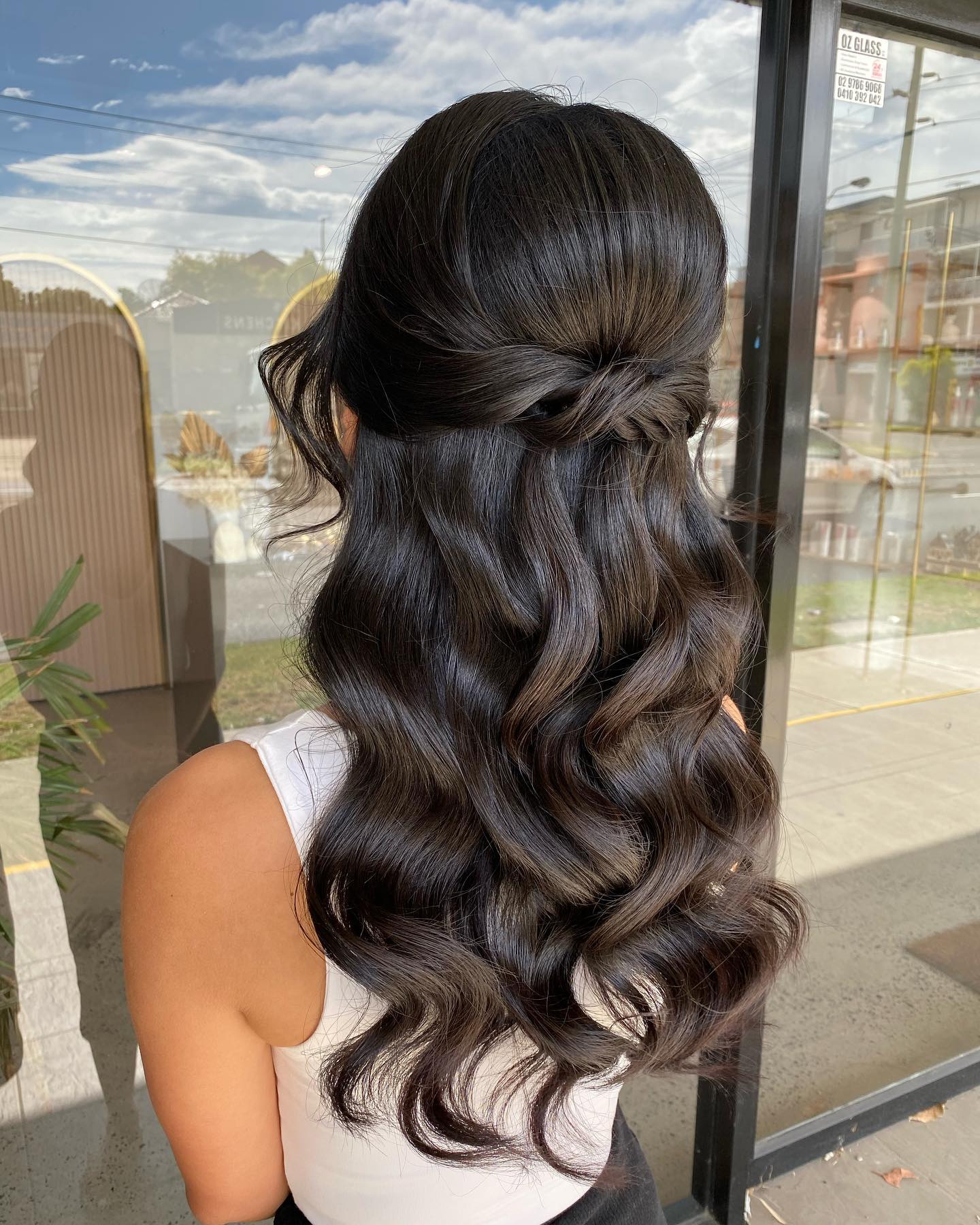 Elegant Half-Up Twist With Loose Waves