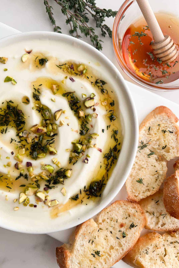 40 Christmas Appetizers That Will Have Everyone Hovering Around the Food Table 40 Christmas Appetizers That Will Have Everyone Hovering Around the Food Table