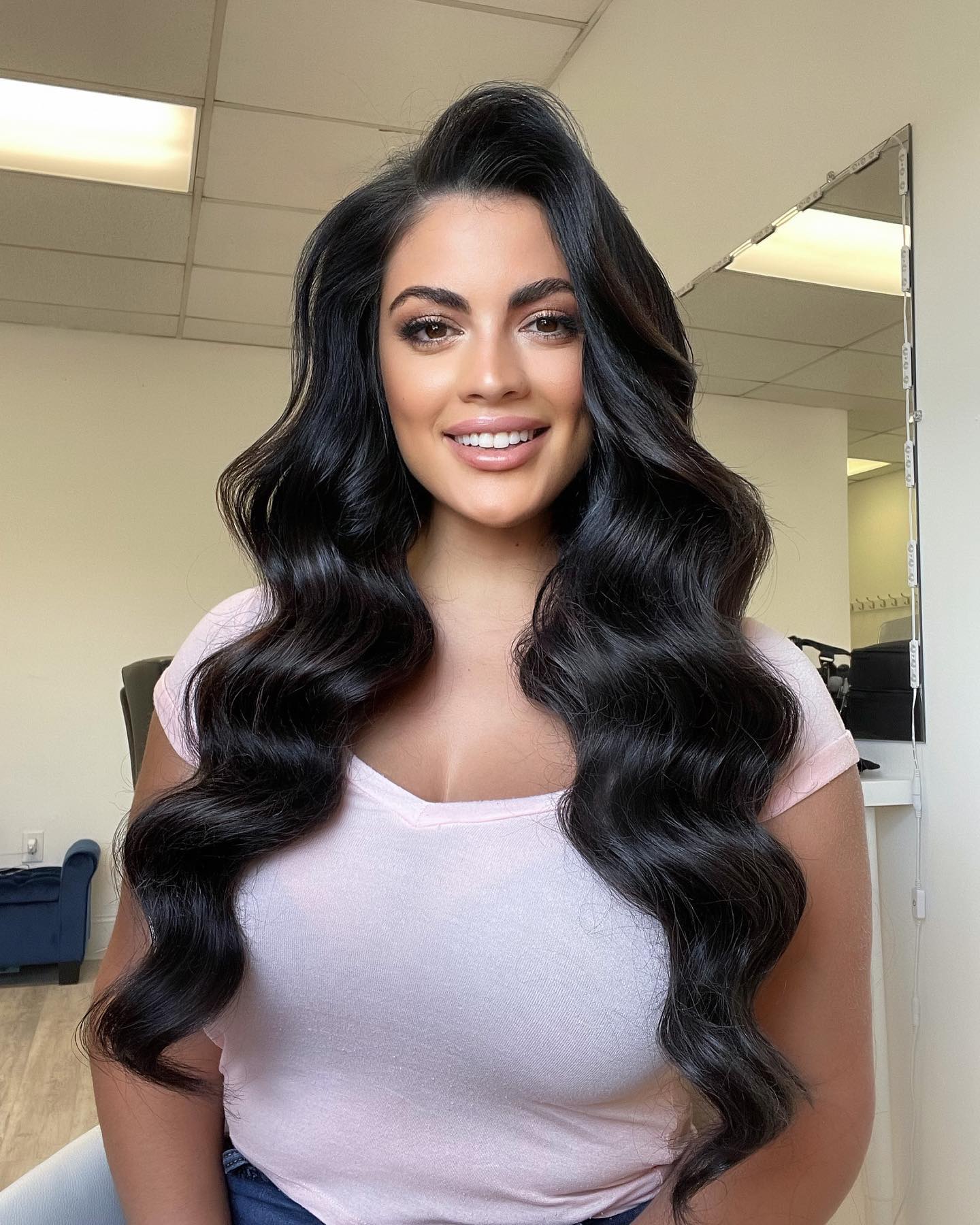 Deep Chocolate Waves With Voluminous Blowout