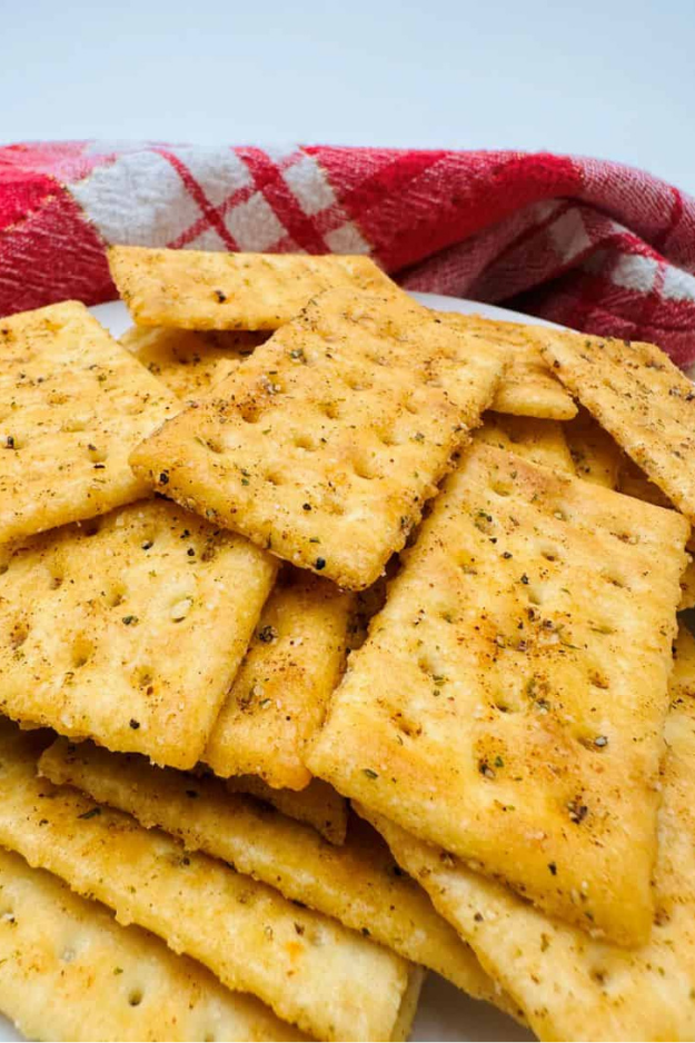 25 Irresistible Football Snacks for Party That Won’t Make It to the Fourth Quarter