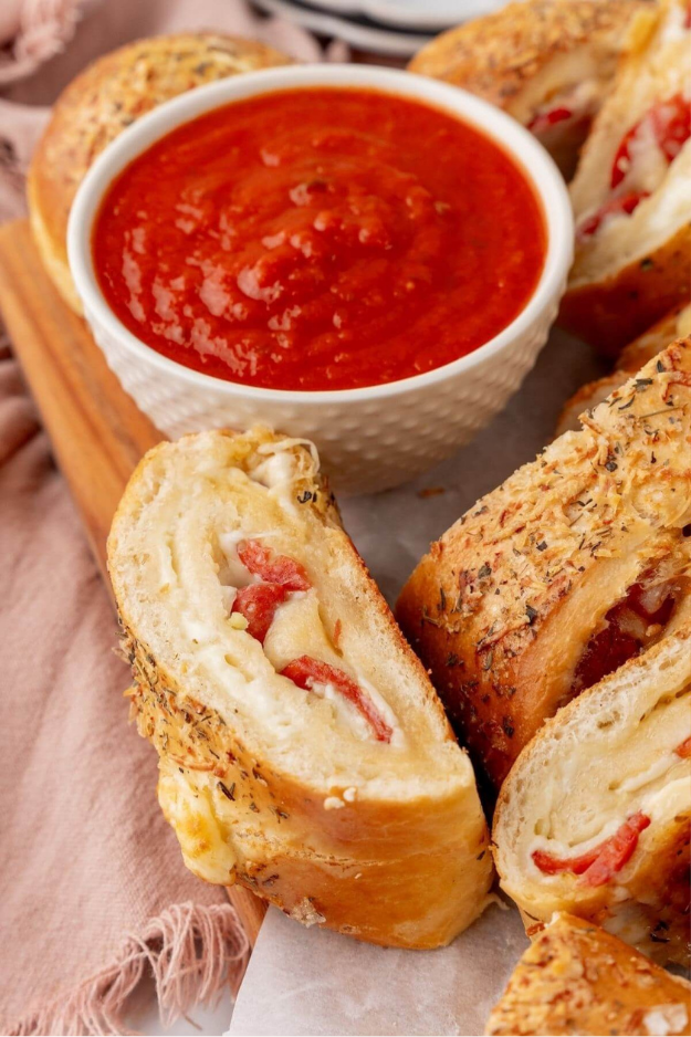 25 Irresistible Football Snacks for Party That Won’t Make It to the Fourth Quarter