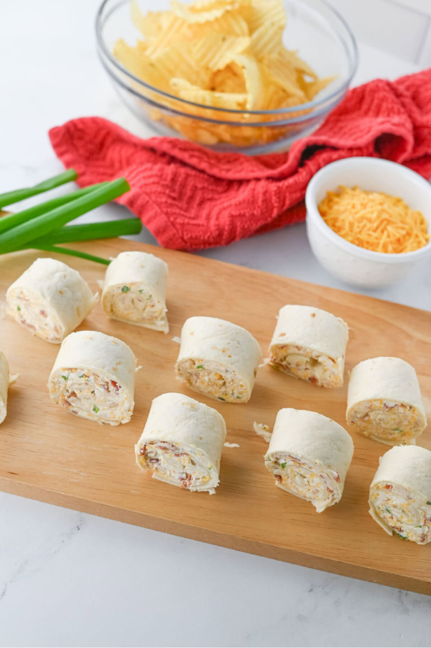 25 Irresistible Football Snacks for Party That Won’t Make It to the Fourth Quarter