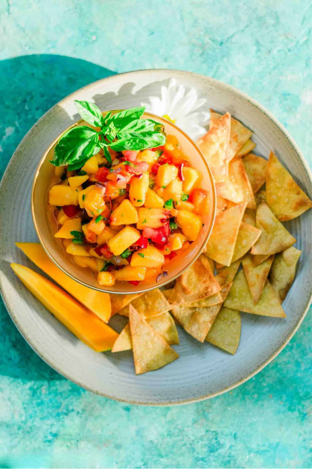 25 Irresistible Football Snacks for Party That Won’t Make It to the Fourth Quarter