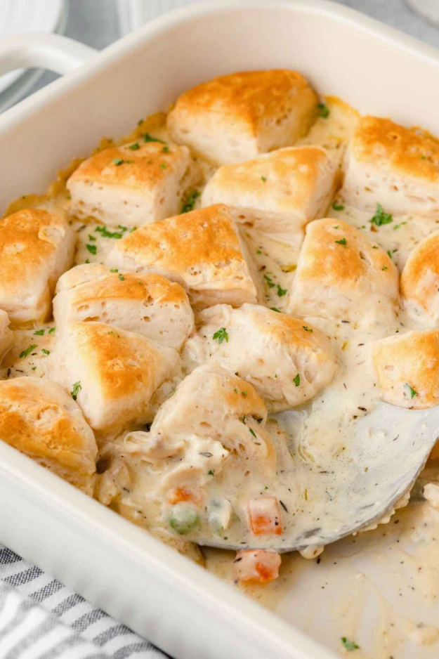 28 Easy Casserole Recipes Everyone at the Table Will Dig Into