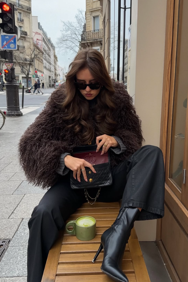 26 Paris Winter Outfits That Look Like They Belong on a French It-Girl