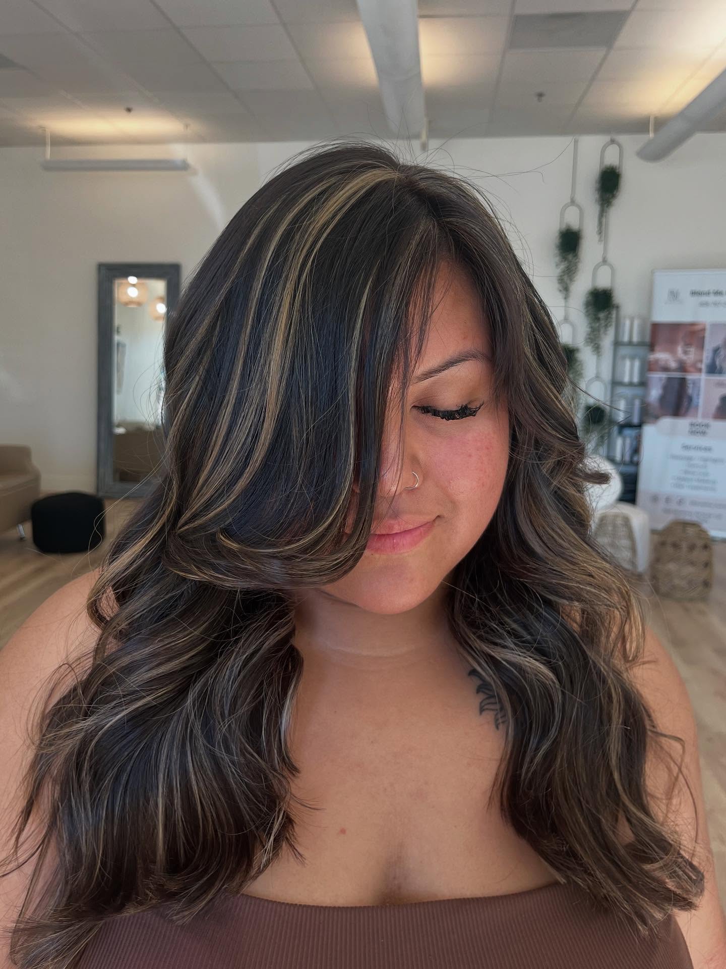 Dark Chocolate Hair With Honey Blonde Highlights