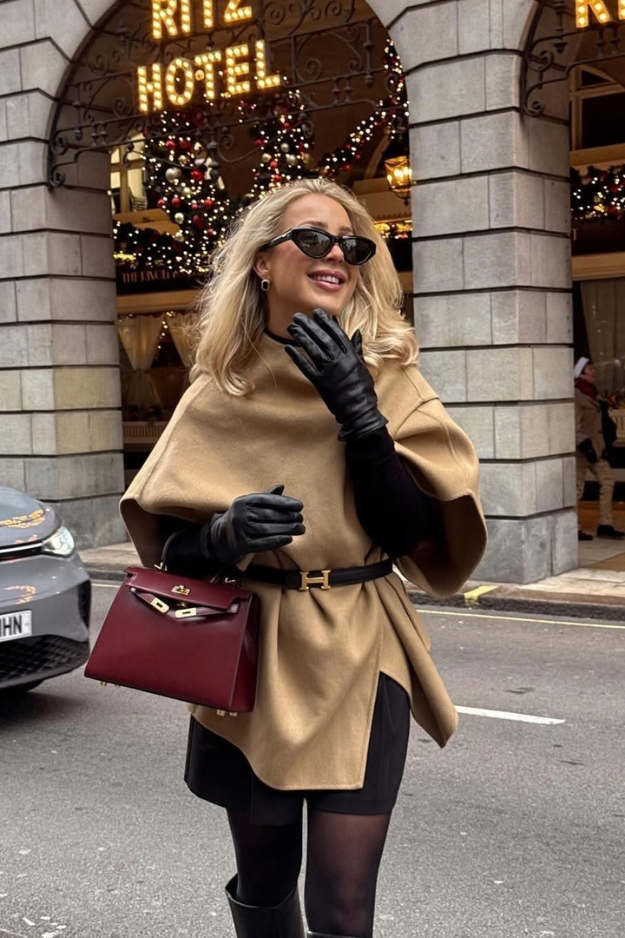19 October Outfits That Nail That Perfect In-Between-Weather Dressing