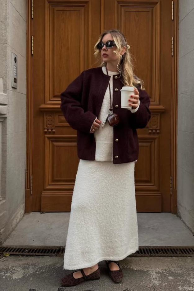 21 Winter Long Skirt Outfits That Give Effortless French-Girl Energy 21 Winter Long Skirt Outfits That Give Effortless French-Girl Energy