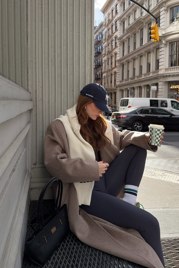 30 NYC Winter Outfit Ideas for Coffee Runs, Dinner Dates, and City Days