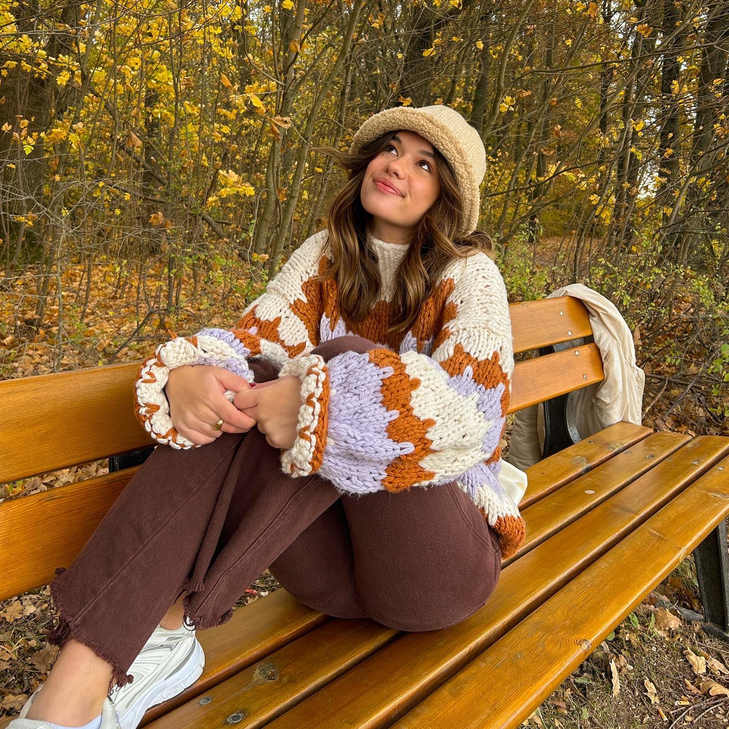 Chunky Knit Sweater And Brown Trousers Autumn Walk Look