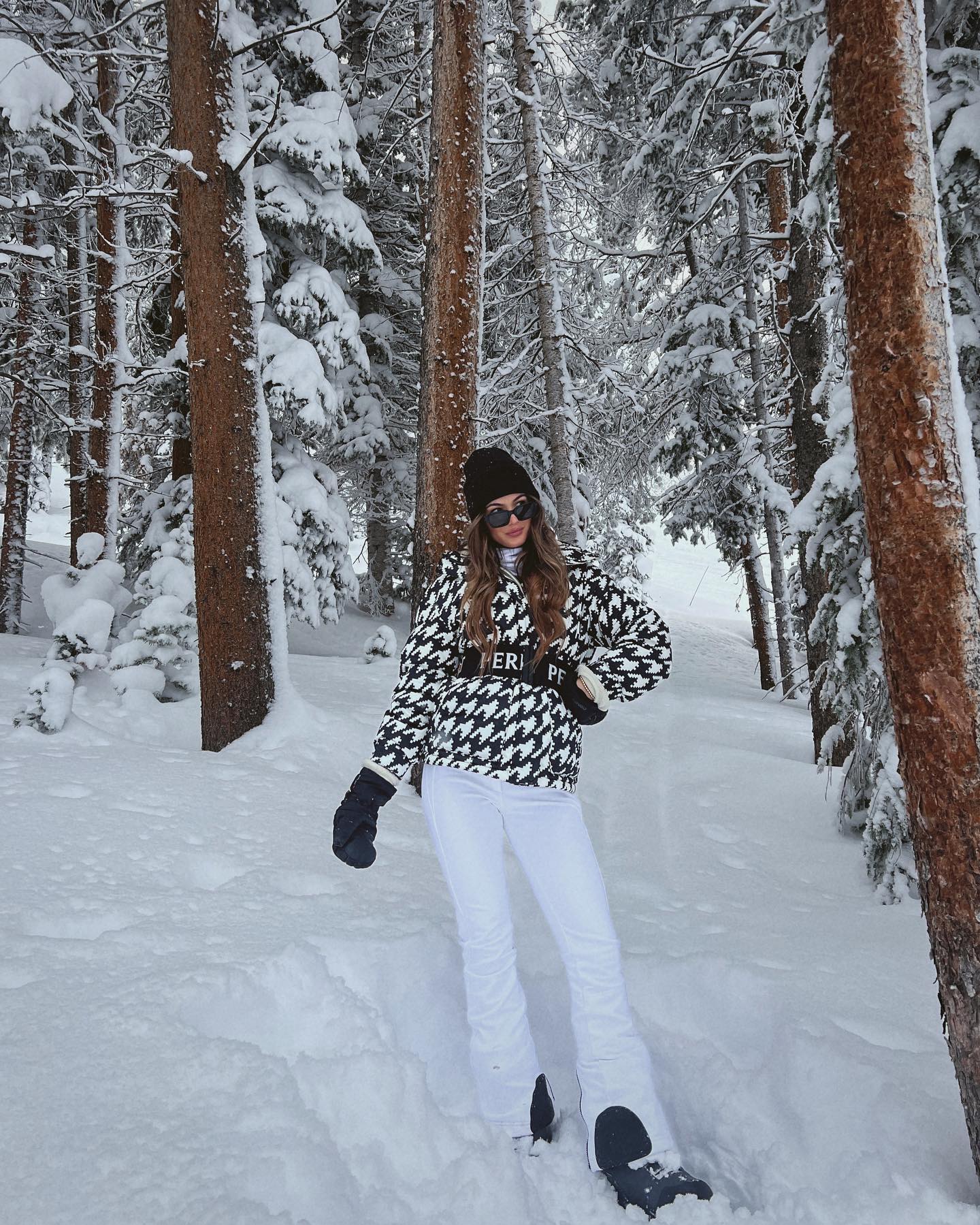 Houndstooth Puffer With White Ski Pants