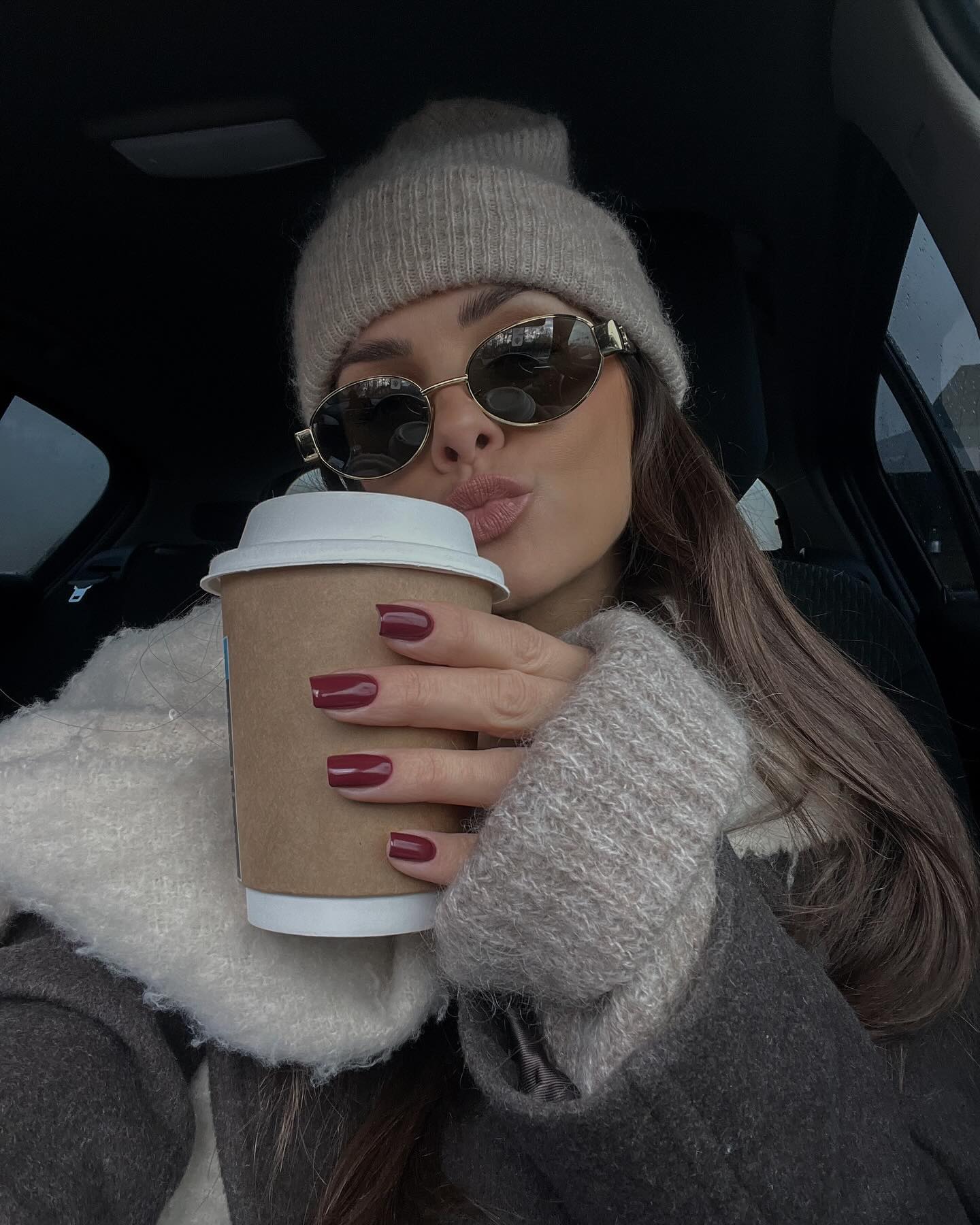 Glossy Burgundy Square Short Winter Nails