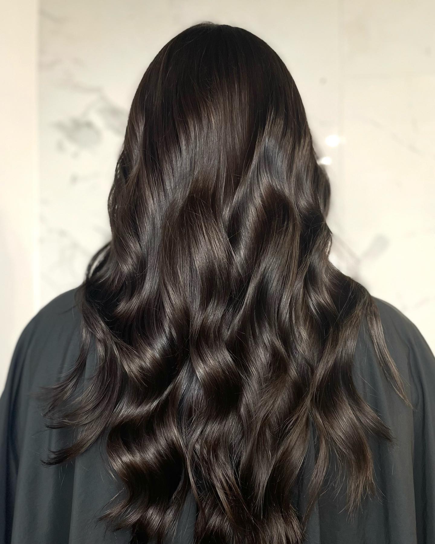 Rich Espresso Waves With Subtle Dimension