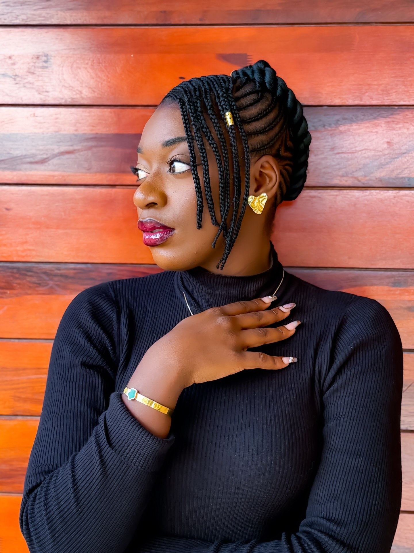 Chic Fulani Braids With Golden Accents