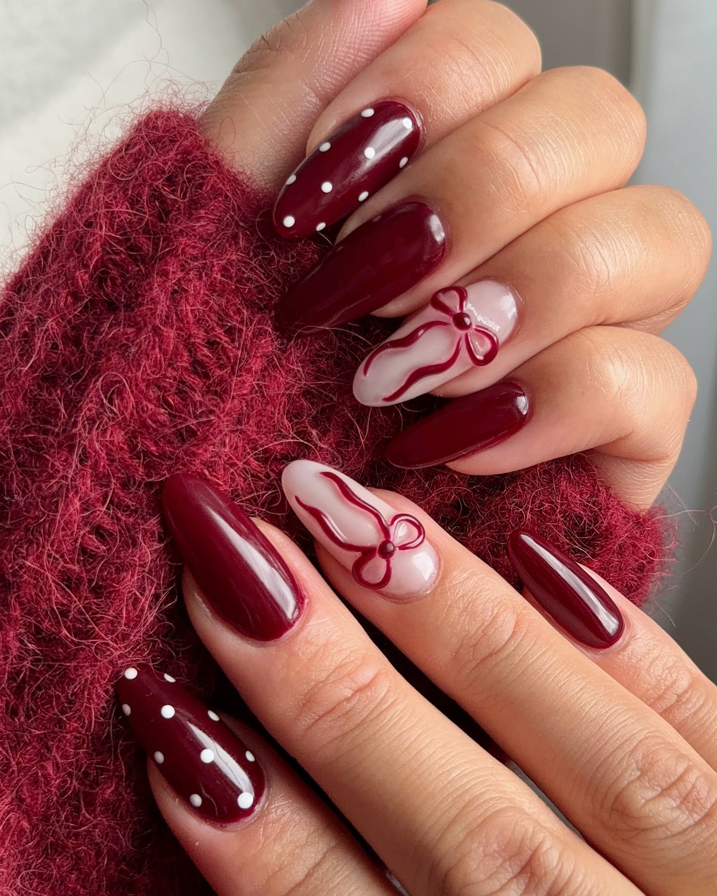 Classic Burgundy White Polka Dot & Bow Nails