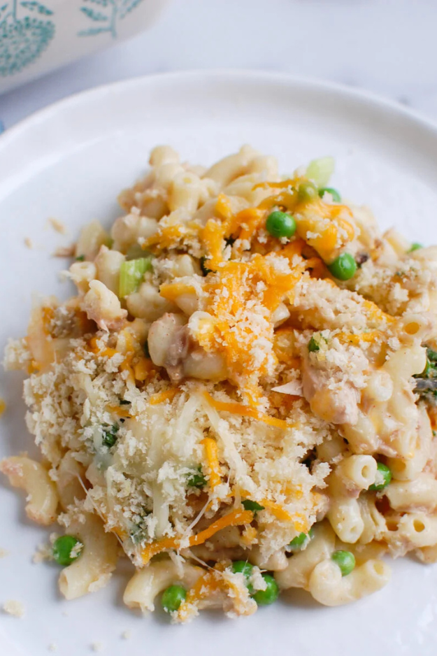 30 Easy Dinner Casseroles That Make Weeknight Cooking Almost Too Simple