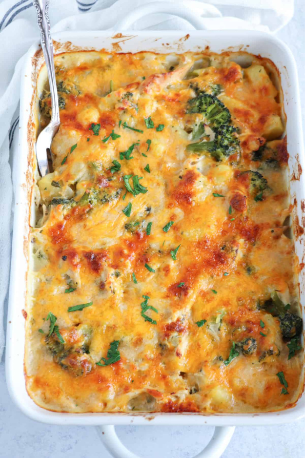 30 Easy Dinner Casseroles That Make Weeknight Cooking Almost Too Simple
