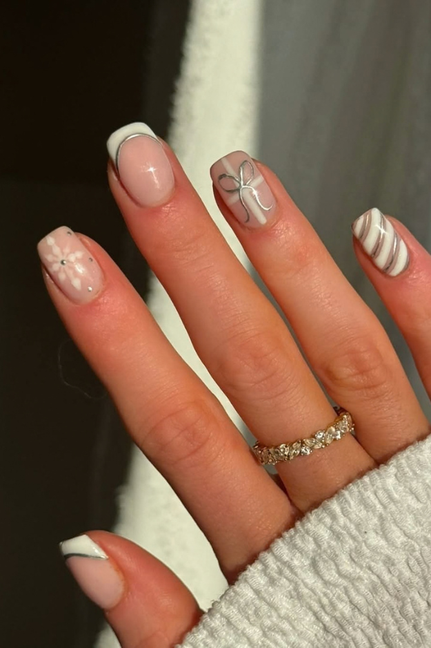 17 Christmas Winter Nails Worth Screenshotting Before Your December Appointment