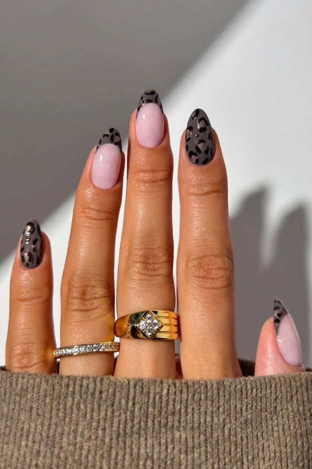 21 Gorgeous November Nail Ideas for That Perfect Late-Fall Aesthetic
