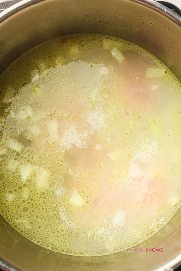 This Lemon Chicken Orzo Soup That Makes a Chilly Evening Feel So Much Better