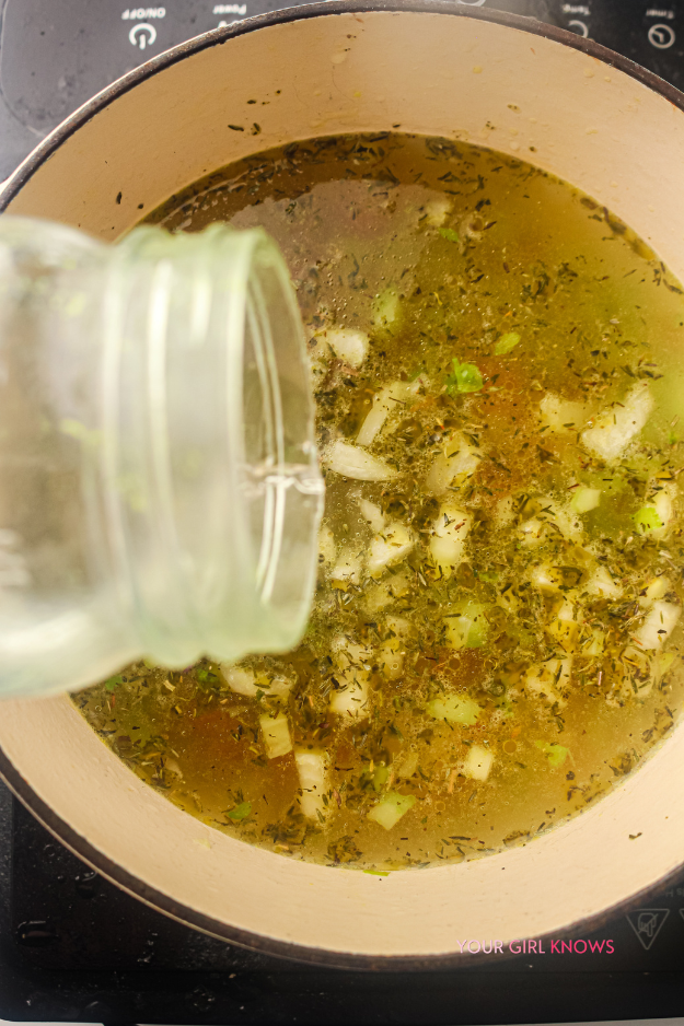 The Greek Lemon Chicken Soup You'll Crave Long After the Last Bite The Greek Lemon Chicken Soup You'll Crave Long After the Last Bite