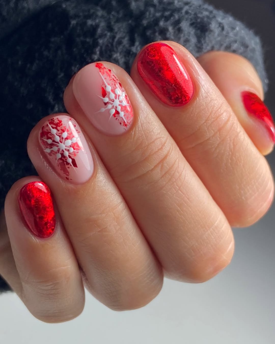 Red Chrome Snowflake Accent Nails