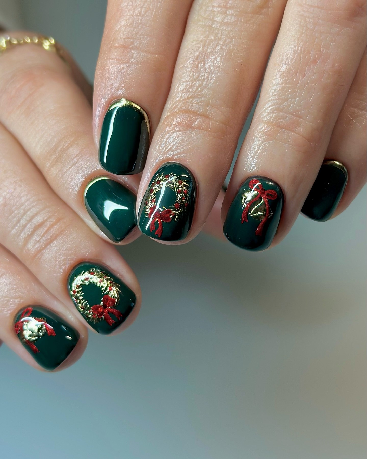 Emerald Green Christmas Wreath and Bell Nails