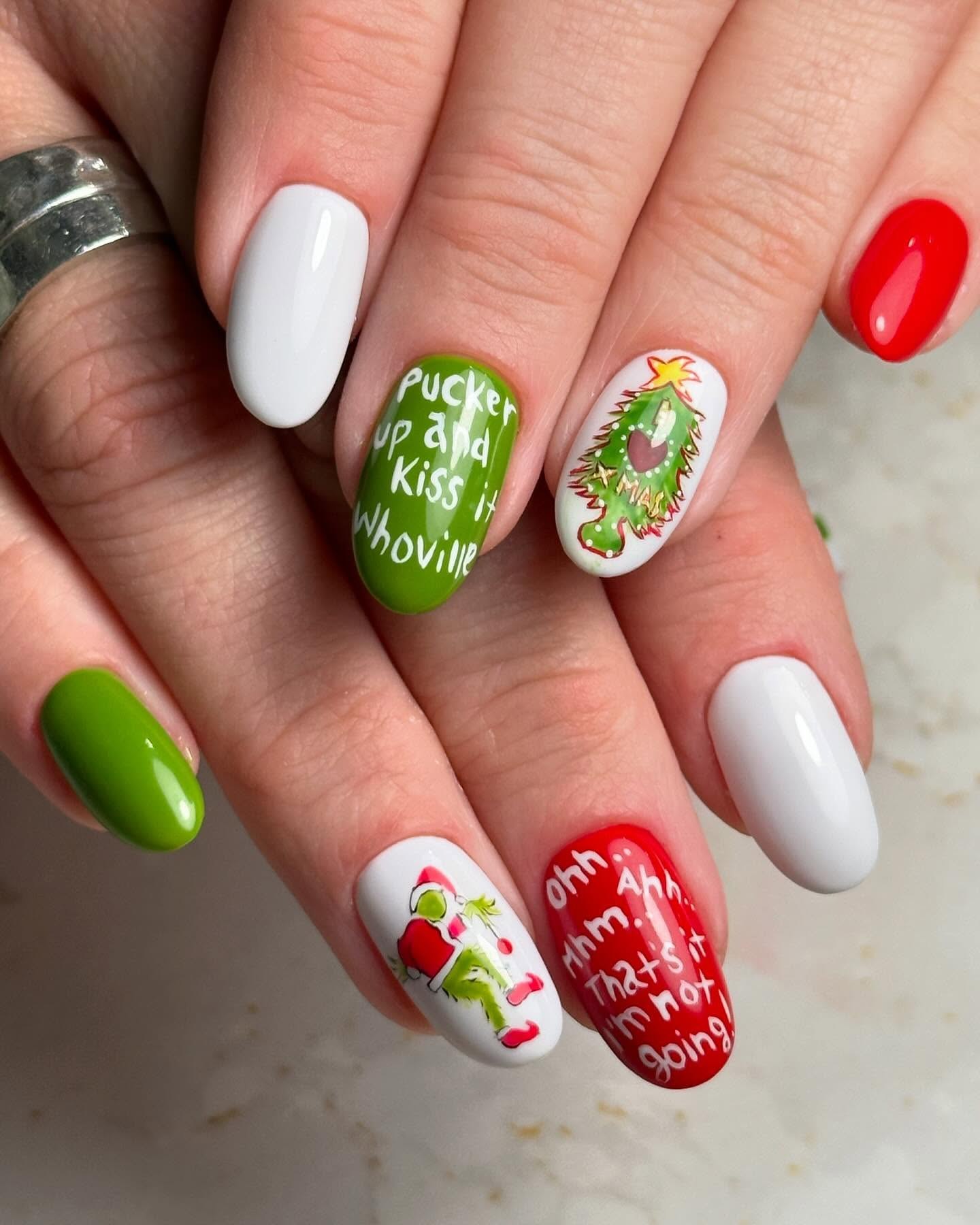 Whoville Grinch Christmas Oval Nails