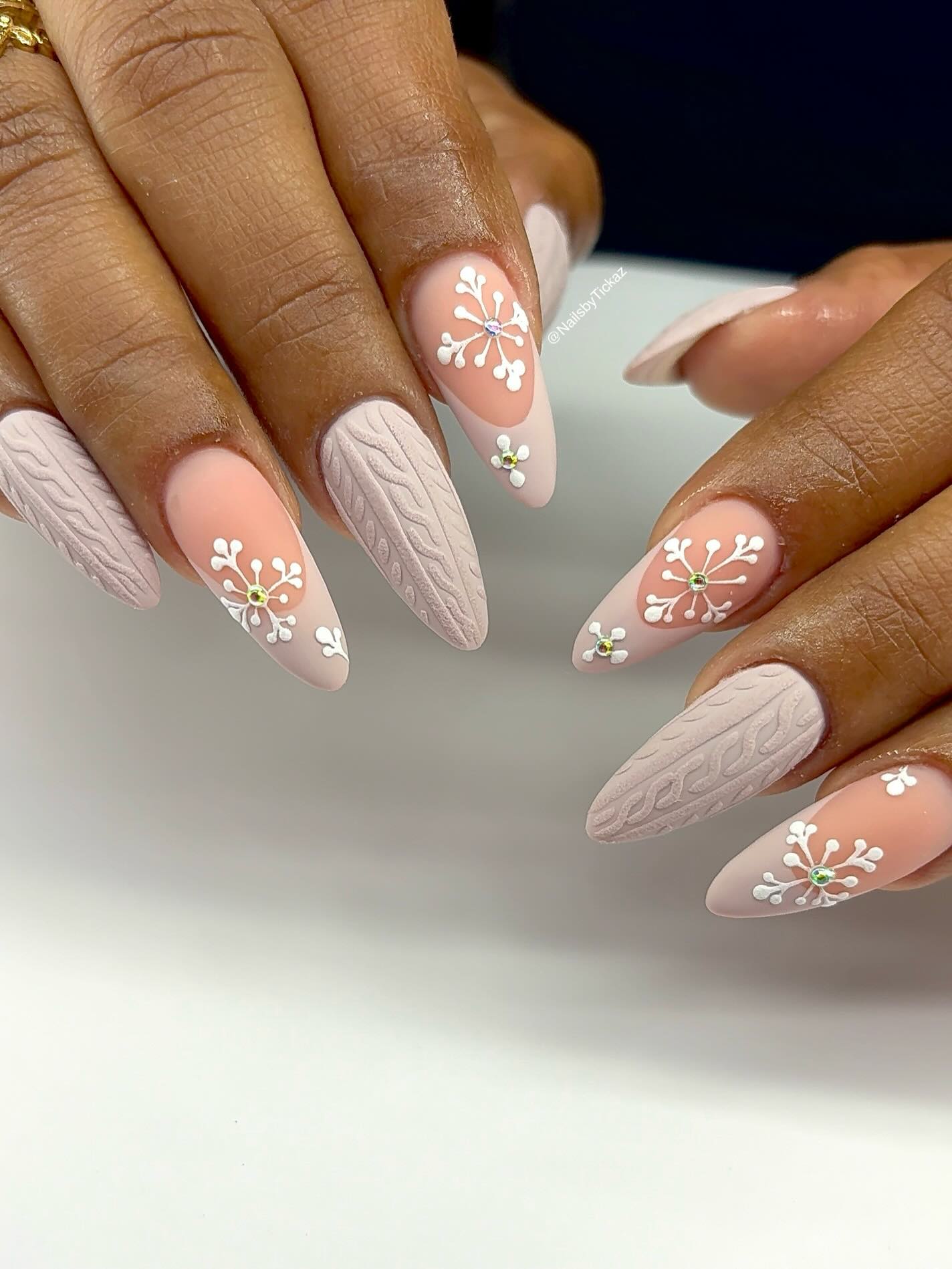 Cozy Cable Knit & Snowflake Almond Nails