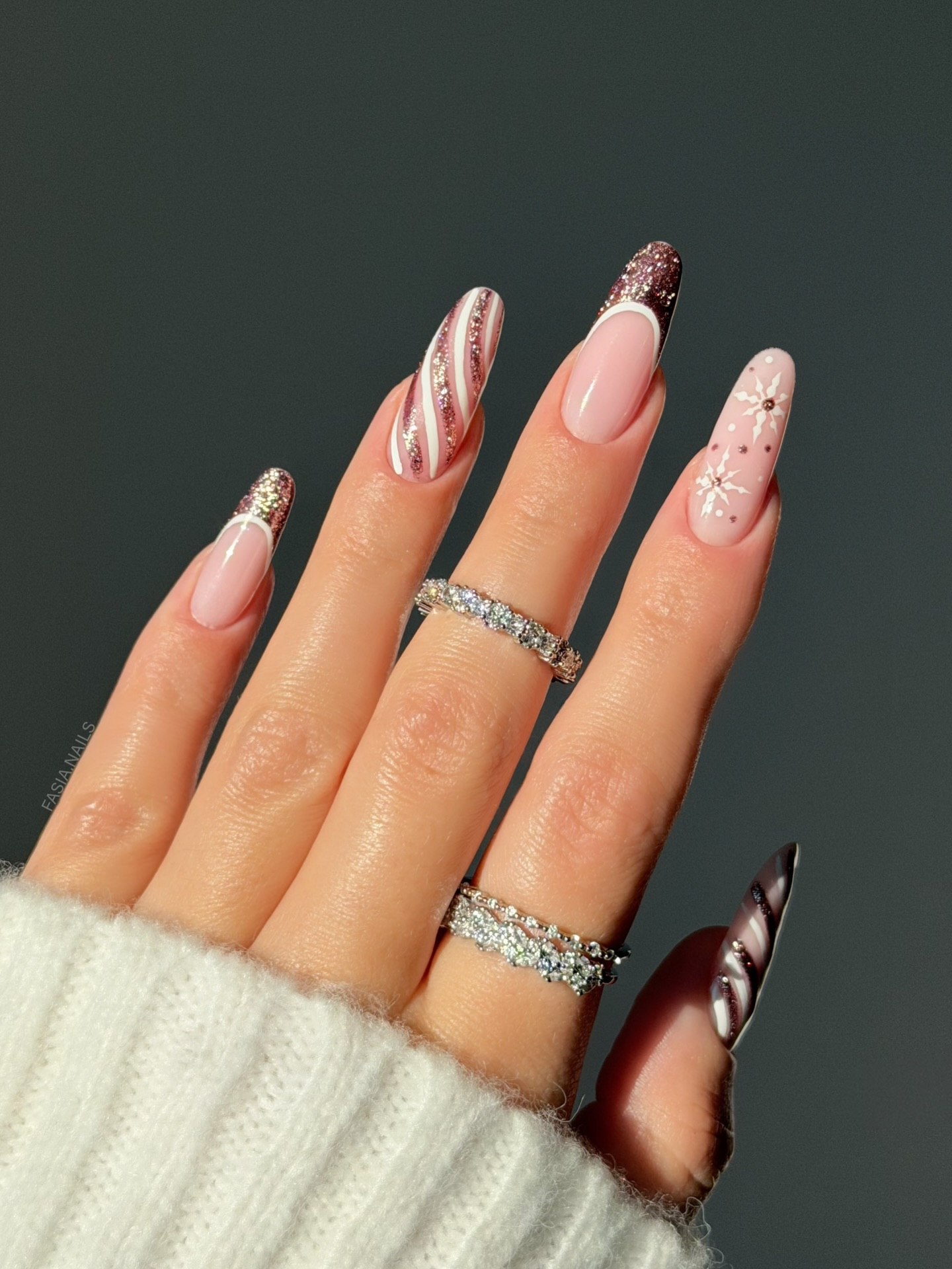 Winter Wonderland Almond French Tips