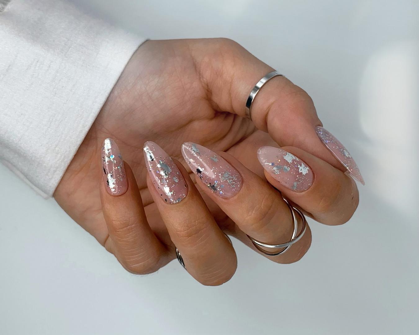 Long Stiletto Silver Foil Fragment Nails — Silver Christmas Nails