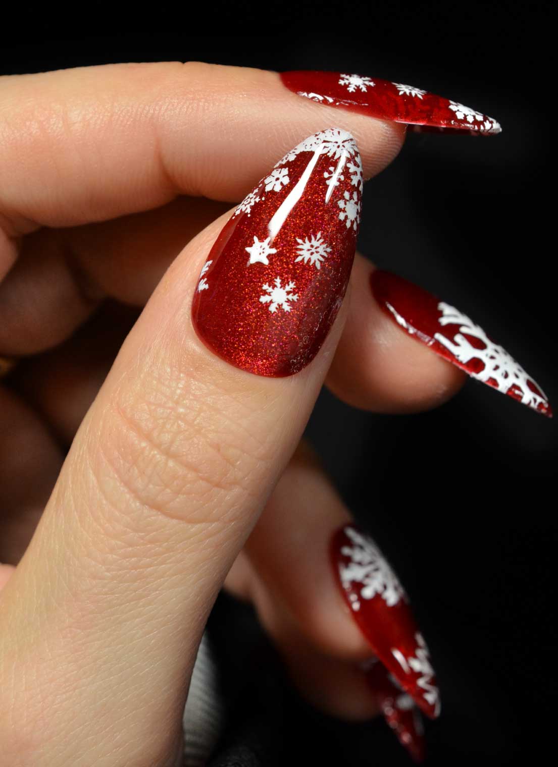 Long Stiletto Deep Red Snowflake Star Nails Long Stiletto Deep Red Snowflake Star Nails — Winter Wonderland Nails