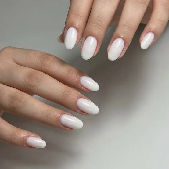 Cozy Winter Nail Ideas — Winter White Nails