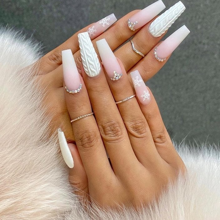 Long Ballerina Pink Nude With Cable Knit And Rhinestones — Winter Acrylic Nails