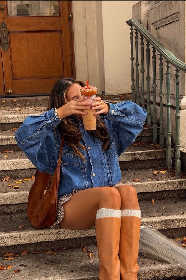 23 Thanksgiving Outfits That Look Chic Enough for Photos but Cozy Enough for Seconds