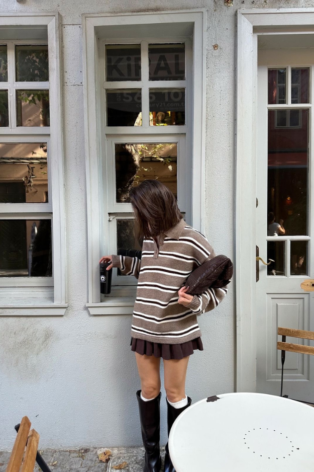 23 Thanksgiving Outfits That Look Chic Enough for Photos but Cozy Enough for Seconds