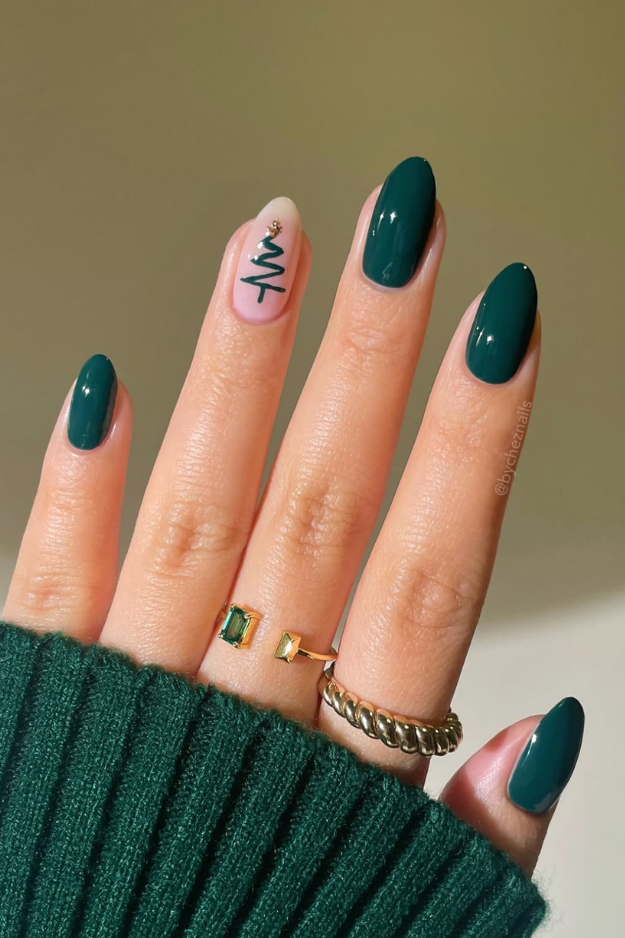 19 Green Christmas Nails to Save Before Your December Appointment