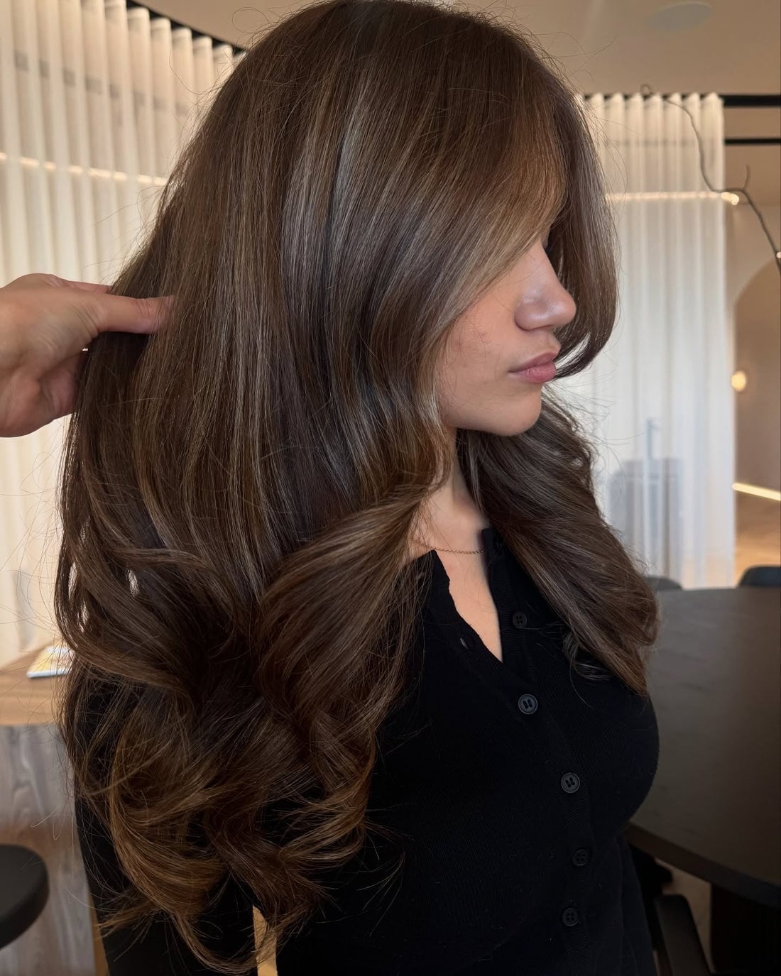 Collarbone Layers With Warm Blonde Face-Framing — Highlight Ideas on Brown Hair
