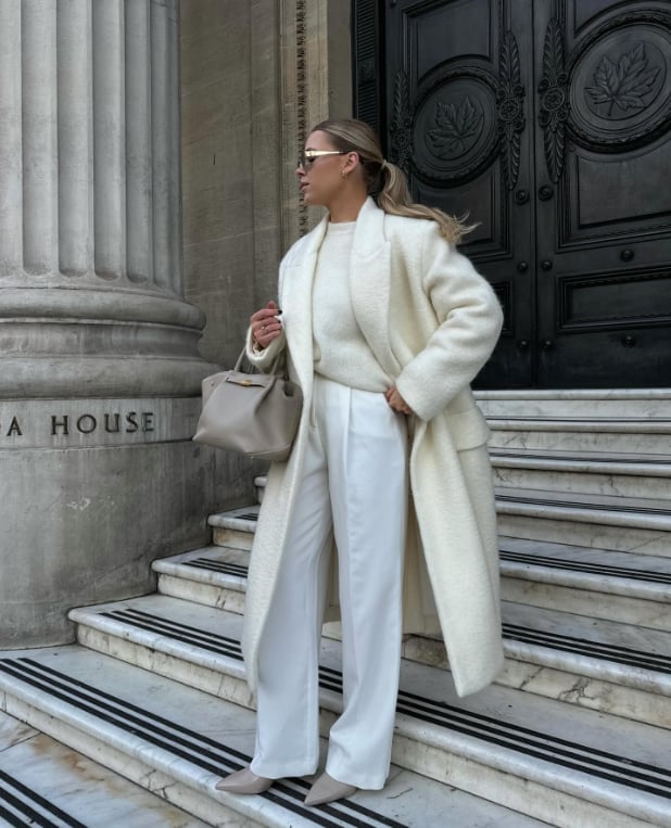 Cream Wide-Leg Trousers with a Sweater and Long Coat Cream Wide-Leg Trousers with a Sweater and Long Coat — Aesthetic White Pants Outfits