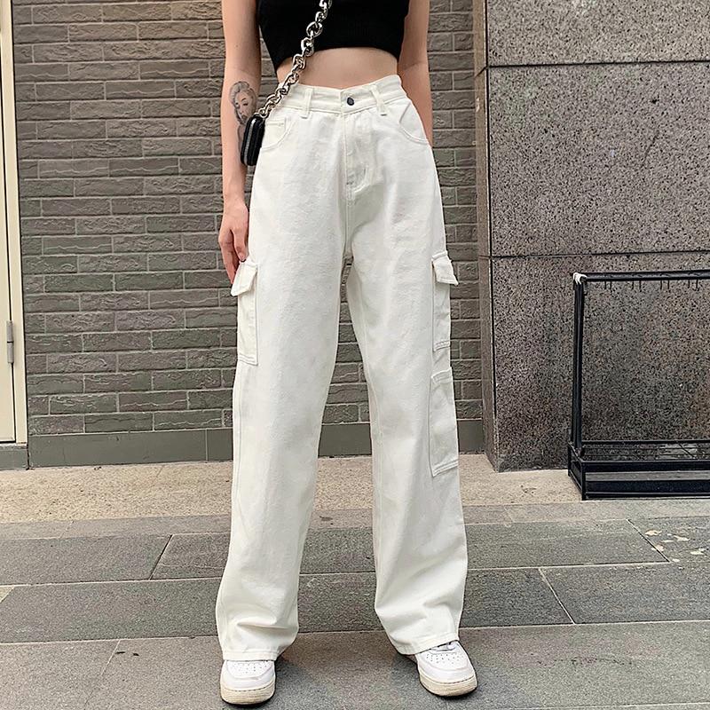 White Wide-Leg Cargo Pants with a Black Crop Top White Wide-Leg Cargo Pants with a Black Crop Top — Aesthetic White Pants Outfits