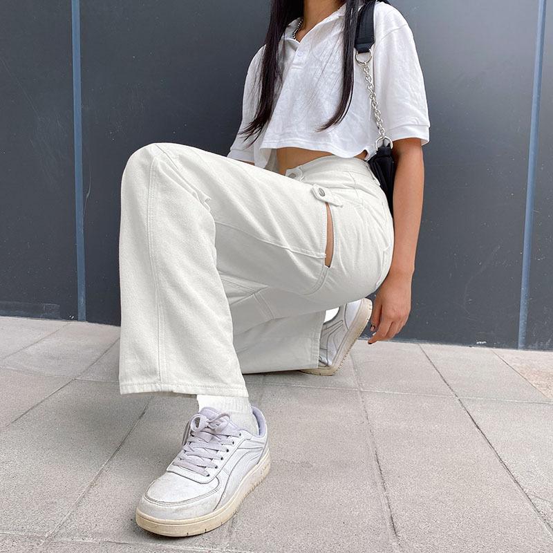 White Denim Wide-Leg Trousers with a Polo Shirt White Denim Wide-Leg Trousers with a Polo Shirt — Aesthetic White Pants Outfits