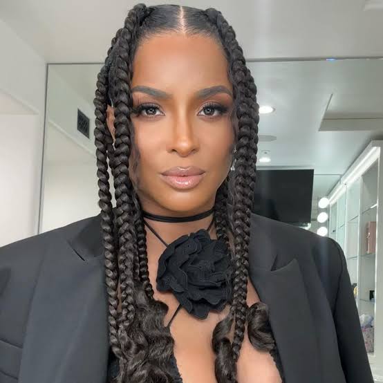 Mid-Back Coily Box Braids With Highlights — Parting Braids