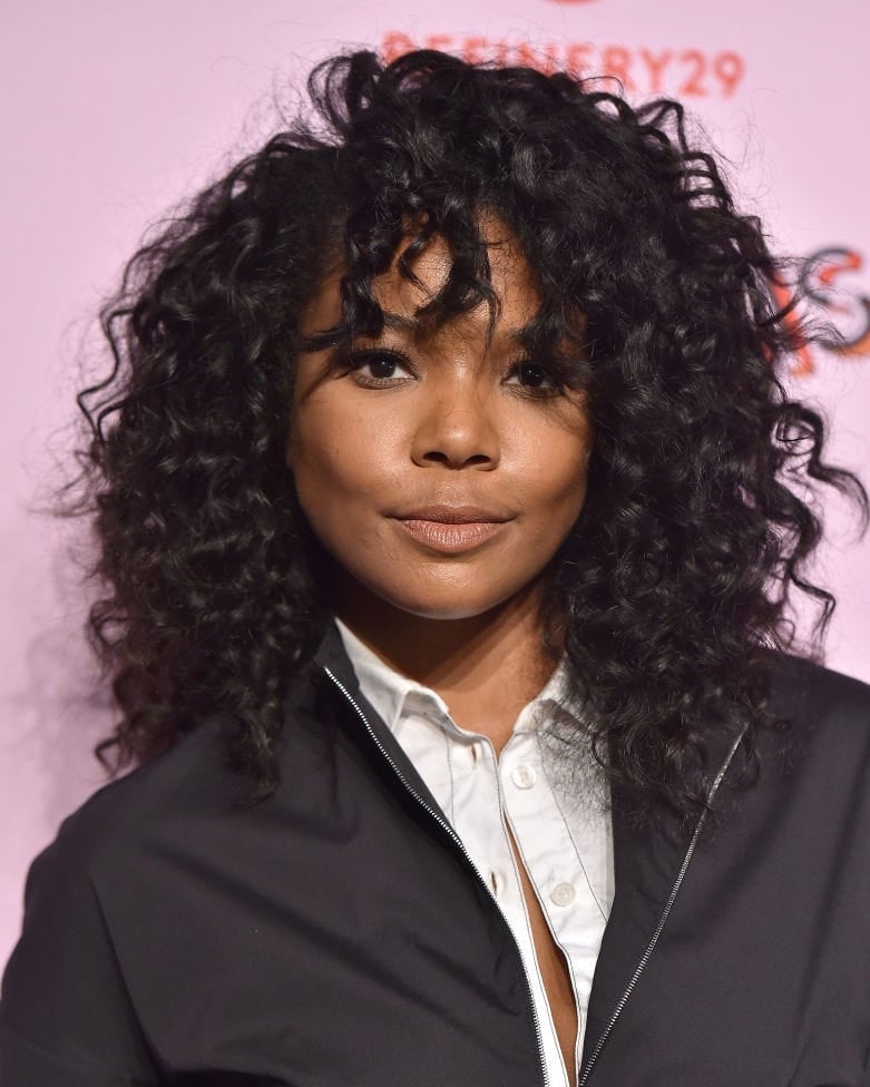 Collarbone Layers With Curtain Bangs and Subtle Highlights — Easy Curly Hair Routine