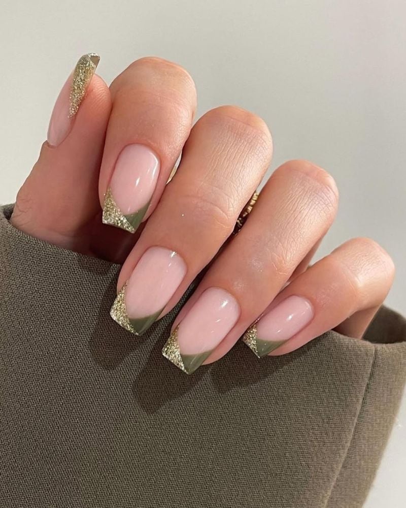 Medium Square With Olive Green Tips And Gold Glitter Line — Trendy Green French Tip Nails