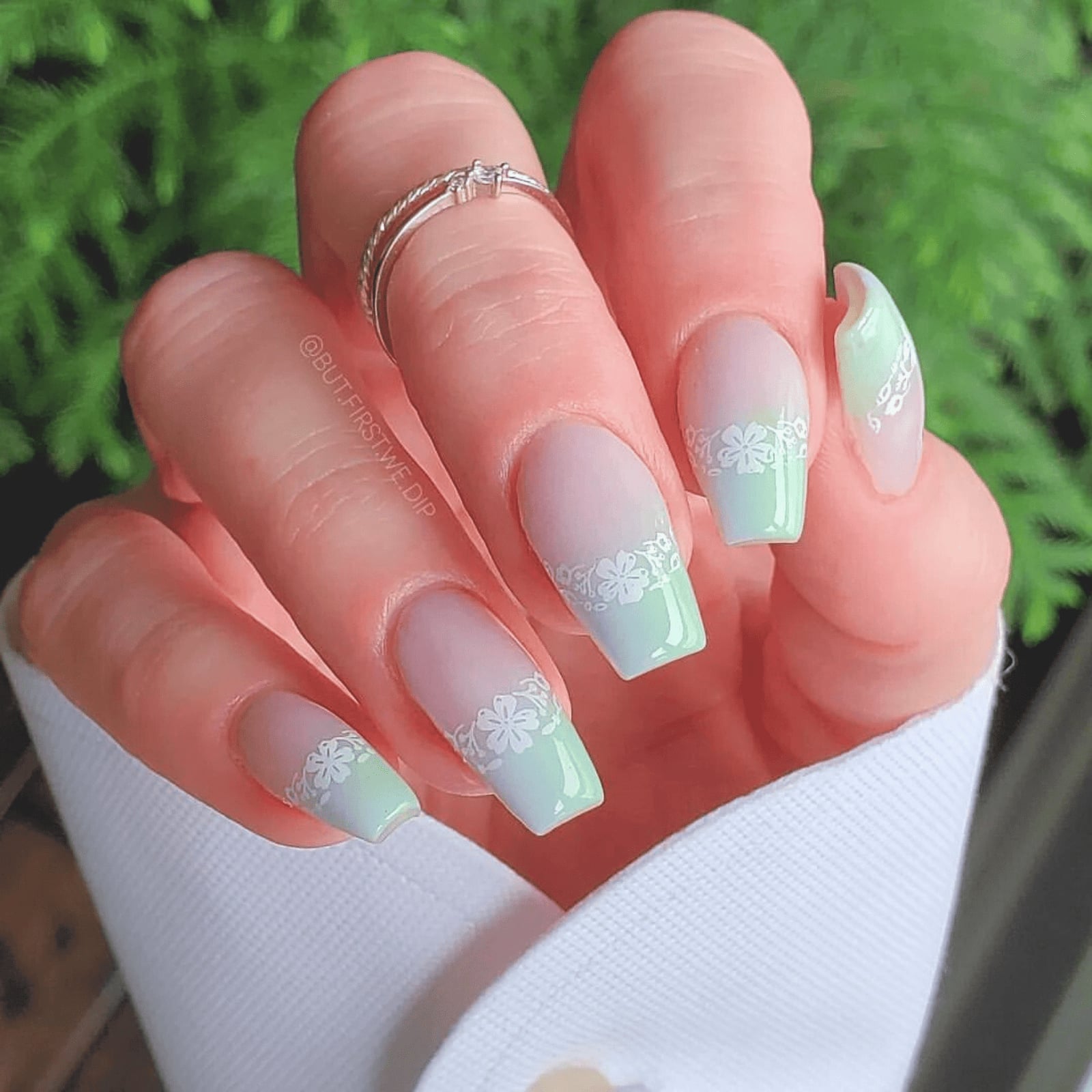 Medium Square With Mint Green Tips And White Lace Pattern — Trendy Green French Tip Nails
