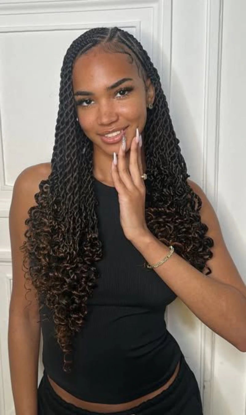 Shoulder Length Fulani Braids With Caramel Highlights Shoulder Length Fulani Braids With Caramel Highlights — Fulani Braid Styles with Curls