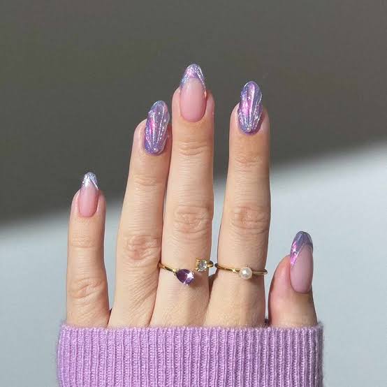 Medium Almond Sheer Pink Iridescent Foil Accent Nails — Iridescent Nails