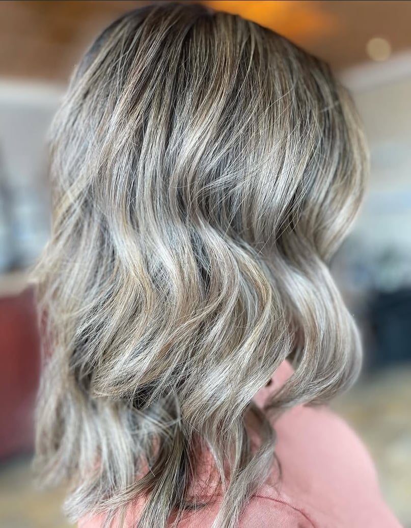 Mid-Back Ombre Gray Silver Balayage — Trendy Grey Highlights