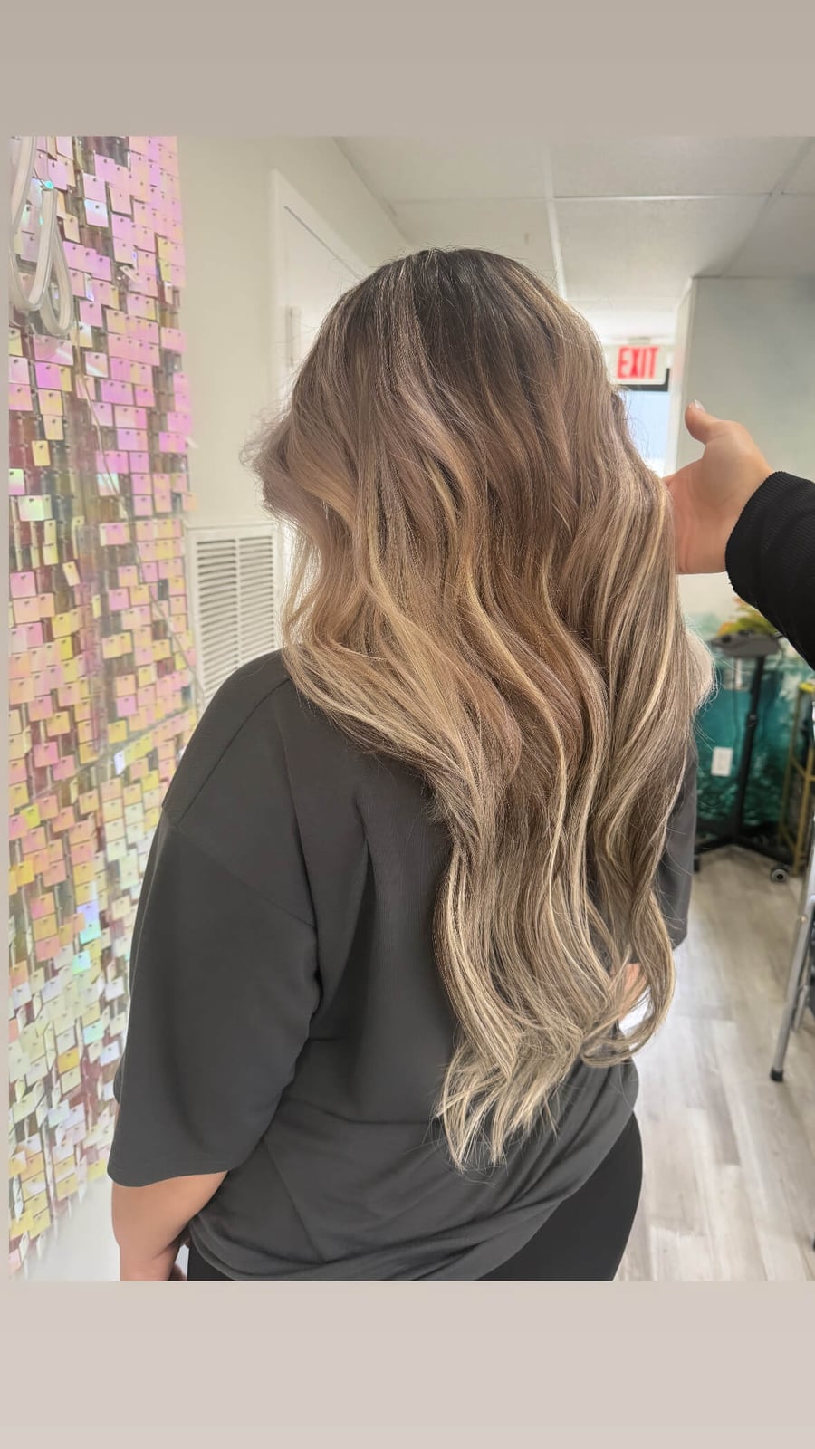 Mid-Back Blonde Balayage On Light Brown, Close-Up Take — Light Brown Balayage Ideas